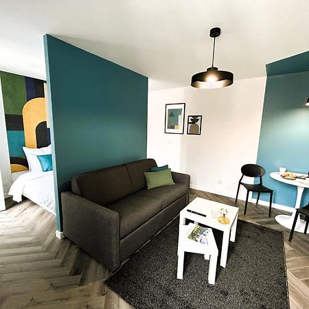 La Maison Hugo Montreuil  Bagian luar foto