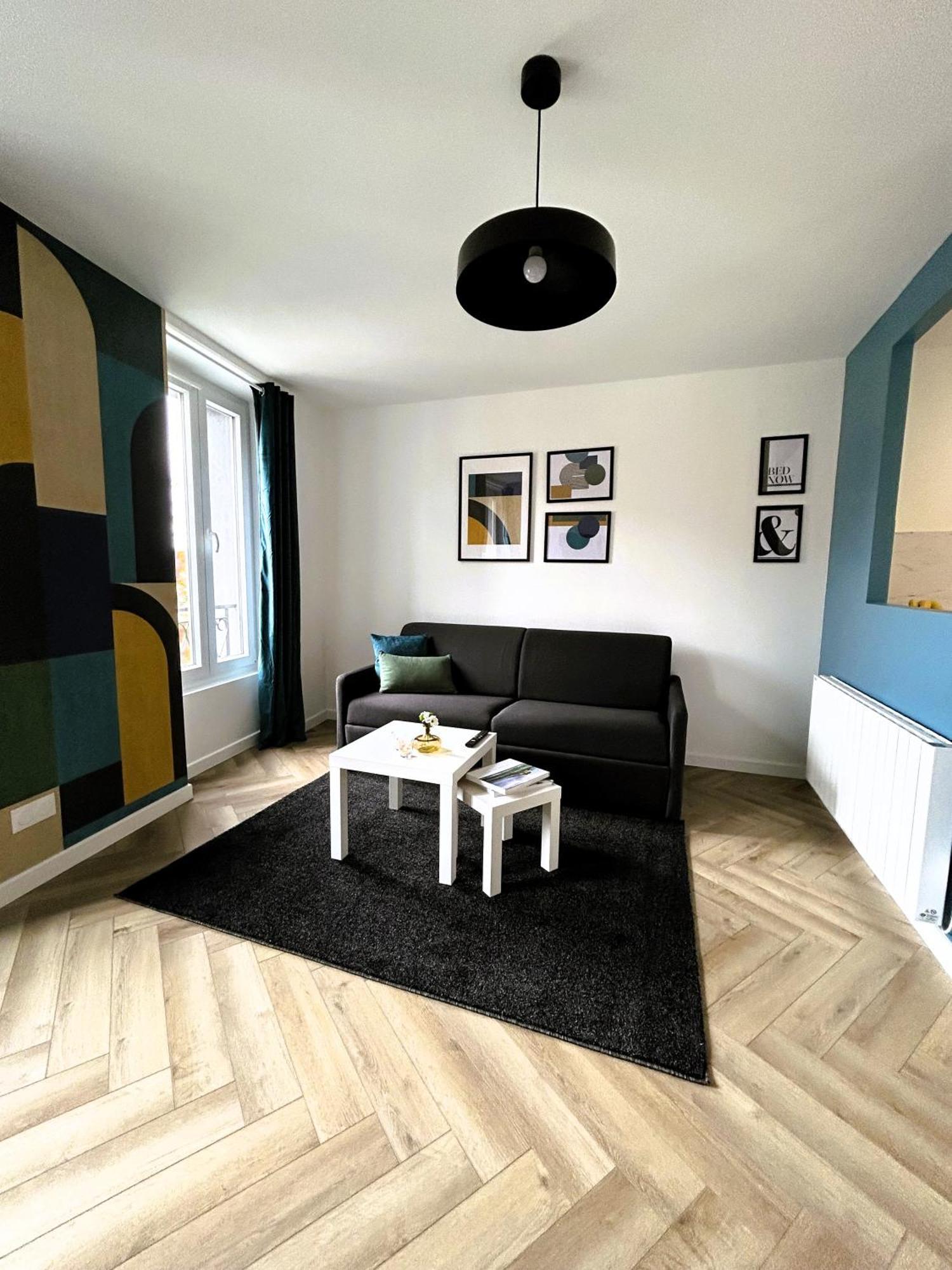 La Maison Hugo Montreuil  Bagian luar foto