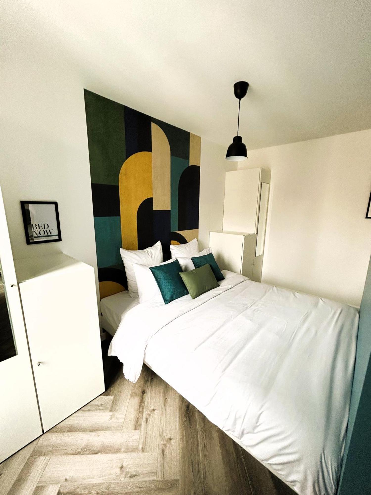 La Maison Hugo Montreuil  Bagian luar foto