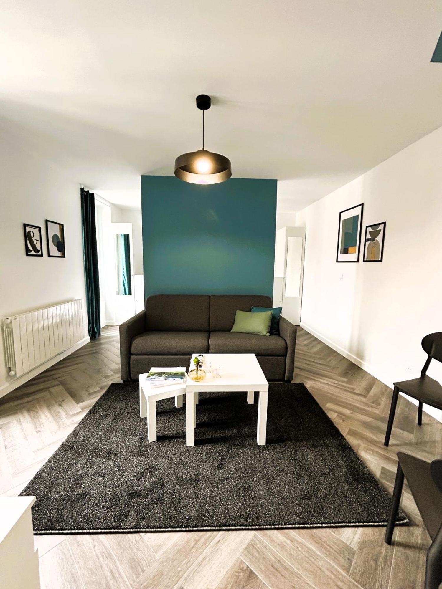 La Maison Hugo Montreuil  Bagian luar foto
